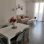 La Dama Di Loto